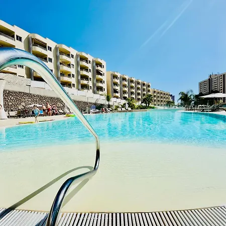 Ocean Garden アパート アデヘ