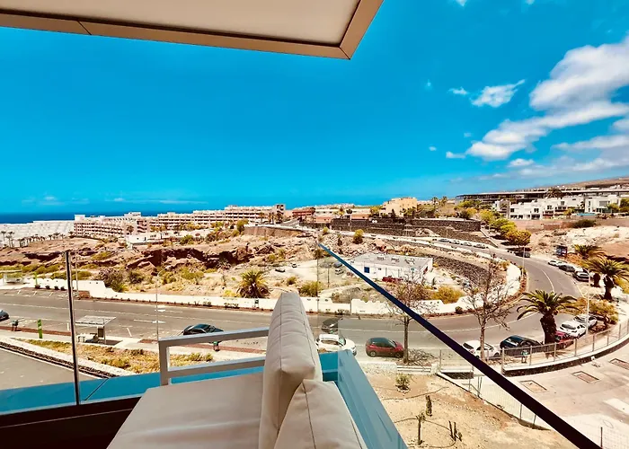 Ocean Garden Apartment *